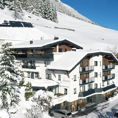 Appartements Kardona Ischgl Ngoại thất bức ảnh