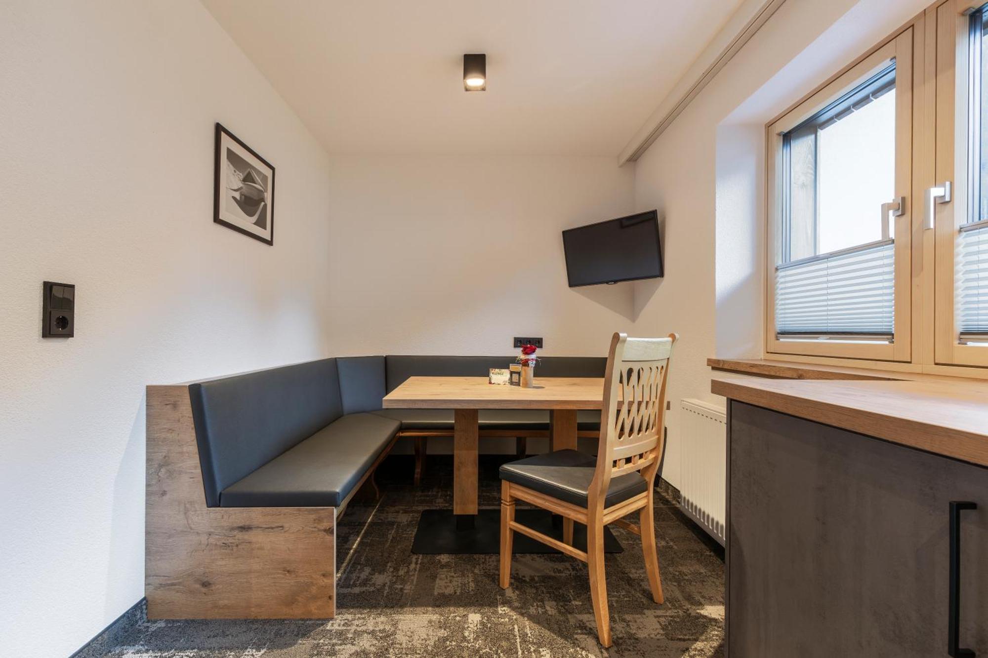 Appartements Kardona Ischgl Ngoại thất bức ảnh