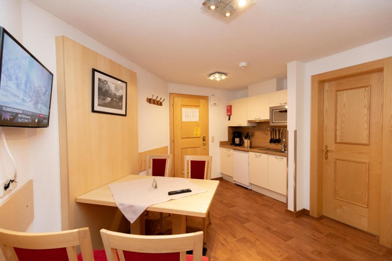 Appartements Kardona Ischgl Ngoại thất bức ảnh